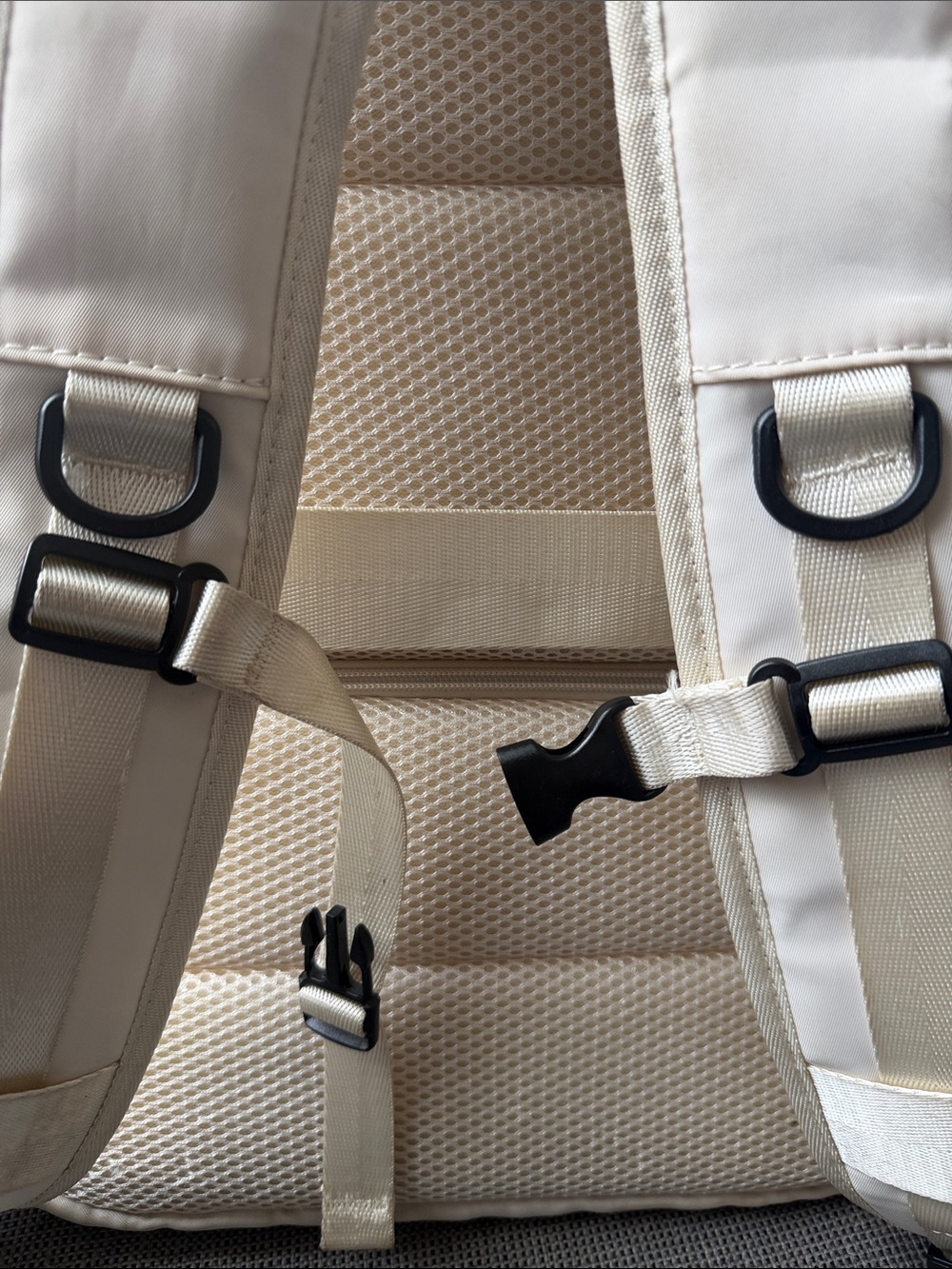 Explorer Expandable Carry-On Backpack - Picture 5 of 13